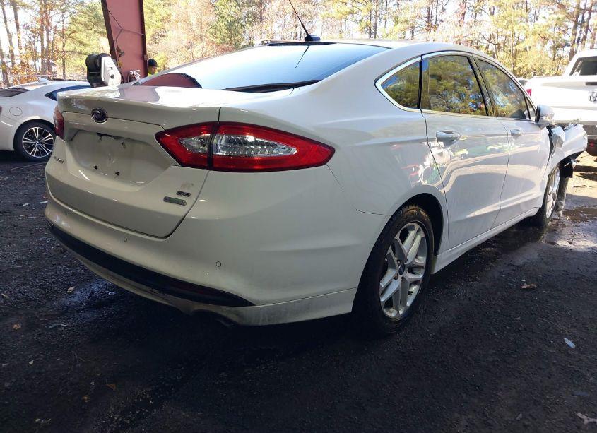 Photo 4 of 2014 Ford Fusion SE (VIN 3FA6P0HD2ER195321)
