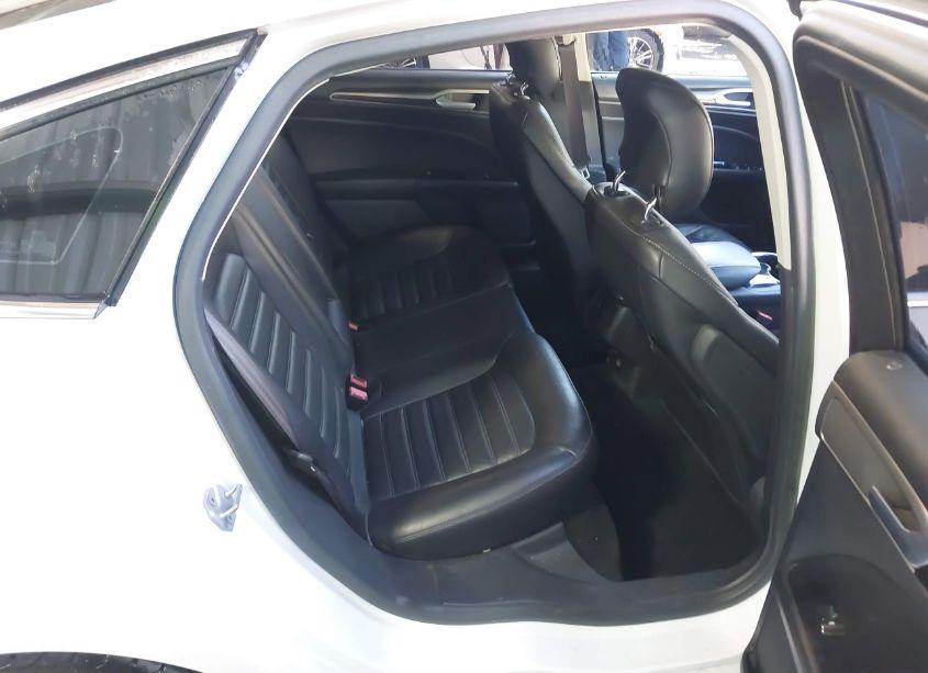 Photo 8 of 2014 Ford Fusion SE (VIN 3FA6P0HD2ER195321)