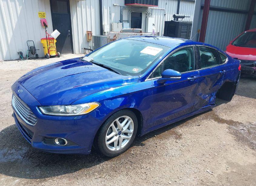 Photo 2 of 2014 Ford Fusion SE (VIN 3FA6P0HD2ER196436)