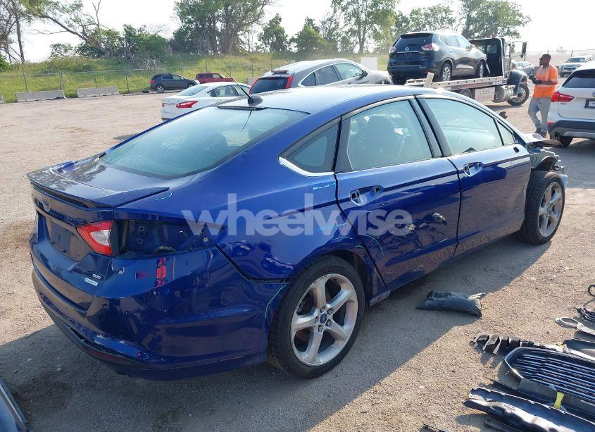 Photo 4 of 2014 Ford Fusion SE (VIN 3FA6P0HD2ER221948)