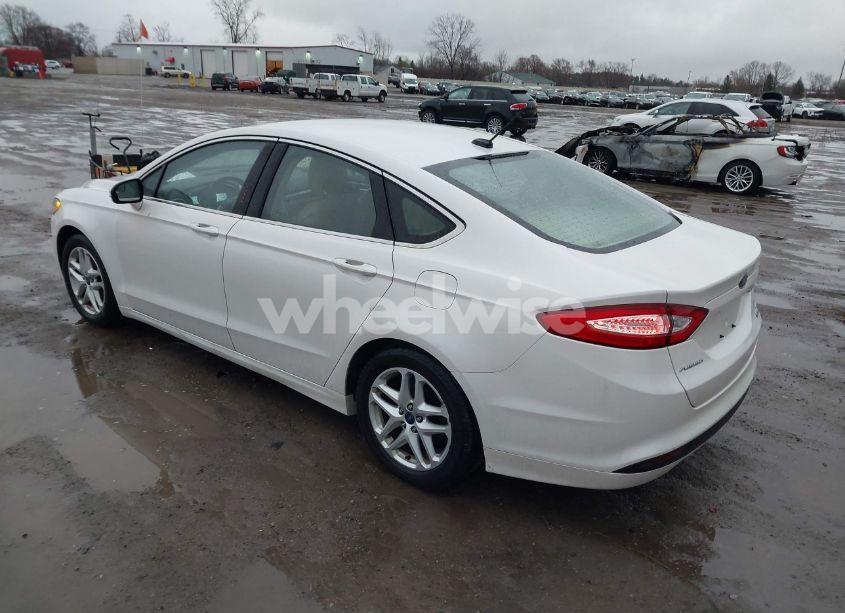 Photo 3 of 2014 Ford Fusion SE (VIN 3FA6P0HD2ER247188)