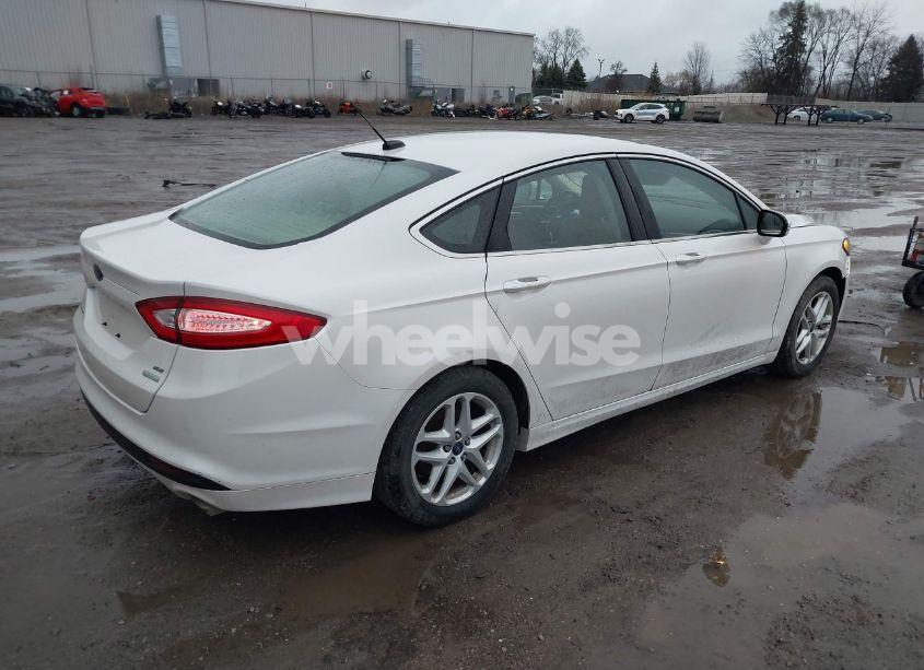Photo 4 of 2014 Ford Fusion SE (VIN 3FA6P0HD2ER247188)