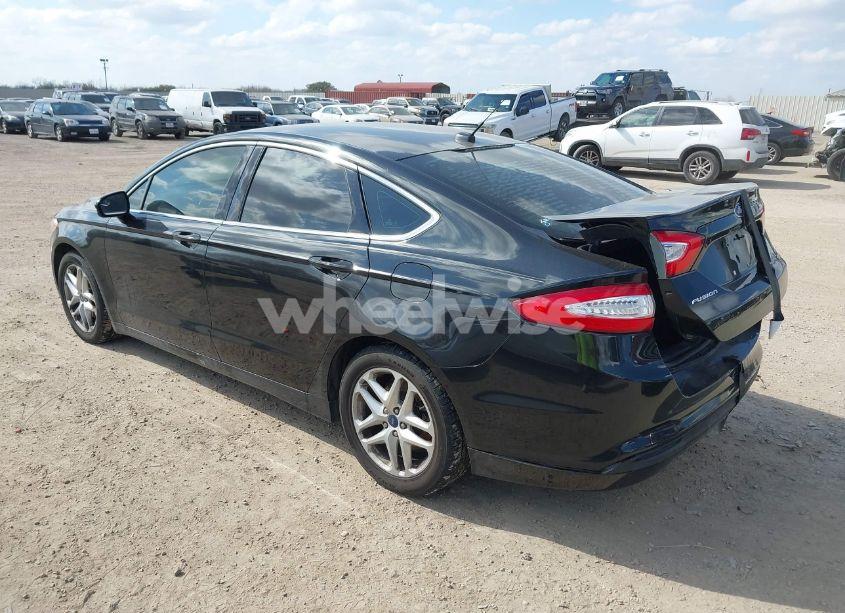 Photo 3 of 2014 Ford Fusion SE (VIN 3FA6P0HD2ER247451)