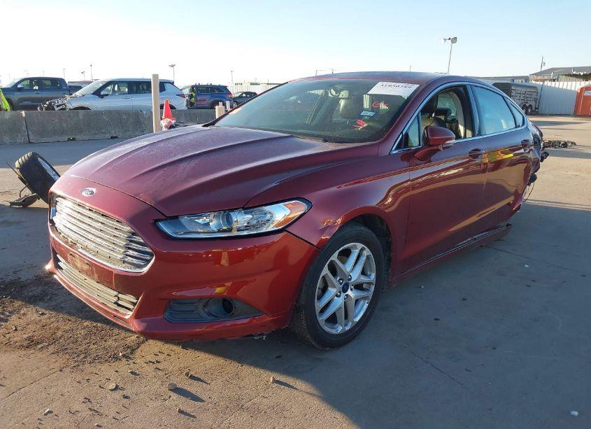 Photo 2 of 2014 Ford Fusion SE (VIN 3FA6P0HD2ER262175)