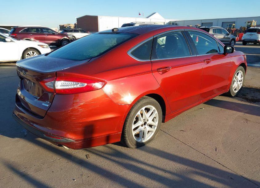 Photo 4 of 2014 Ford Fusion SE (VIN 3FA6P0HD2ER262175)