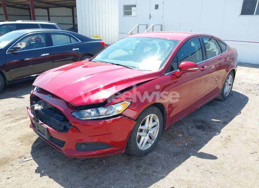 Photo 2 of 2014 Ford Fusion SE (VIN 3FA6P0HD2ER268834)