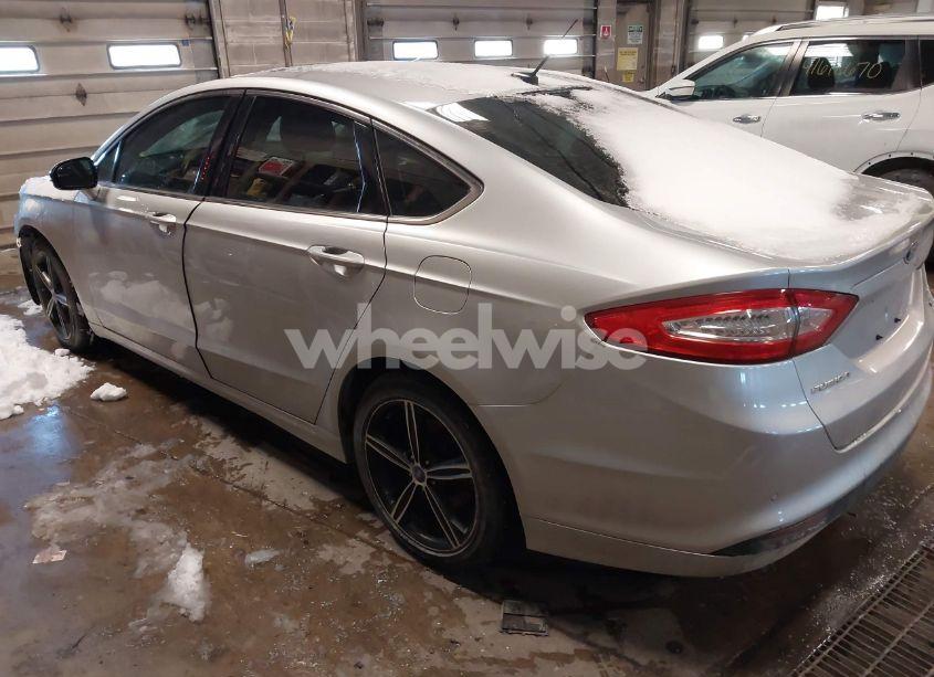 Photo 3 of 2014 Ford Fusion SE (VIN 3FA6P0HD2ER297203)