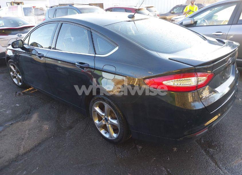 Photo 3 of 2014 Ford Fusion SE (VIN 3FA6P0HD2ER326778)