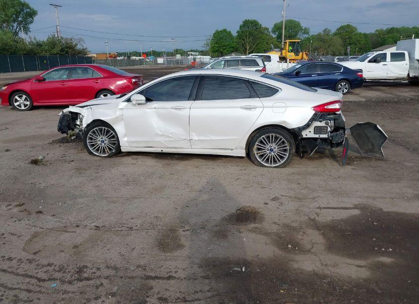 Photo 14 of 2014 Ford Fusion SE (VIN 3FA6P0HD2ER387886)
