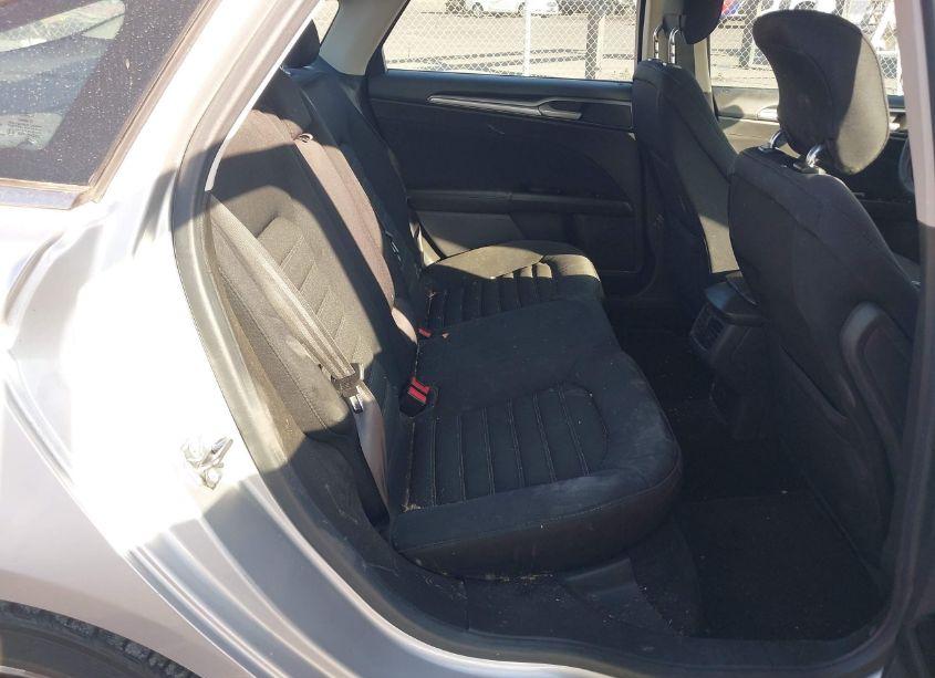 Photo 8 of 2014 Ford Fusion SE (VIN 3FA6P0HD2ER392876)