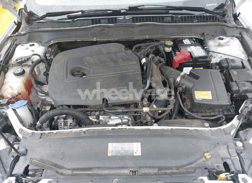 Photo 10 of 2015 Ford Fusion SE (VIN 3FA6P0HD2FR129434)