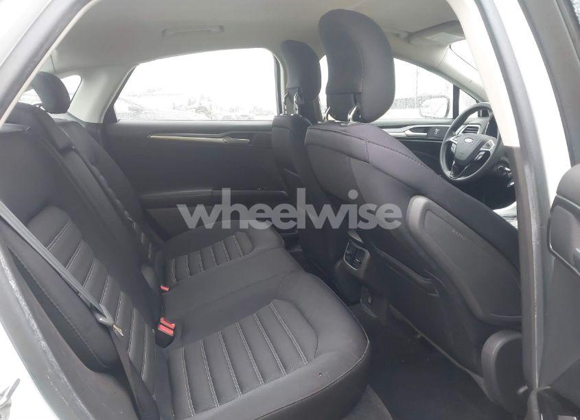 Photo 8 of 2015 Ford Fusion SE (VIN 3FA6P0HD2FR129434)