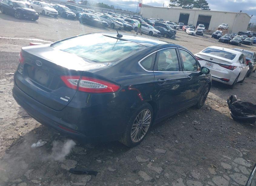 Photo 4 of 2015 Ford Fusion SE (VIN 3FA6P0HD2FR134553)