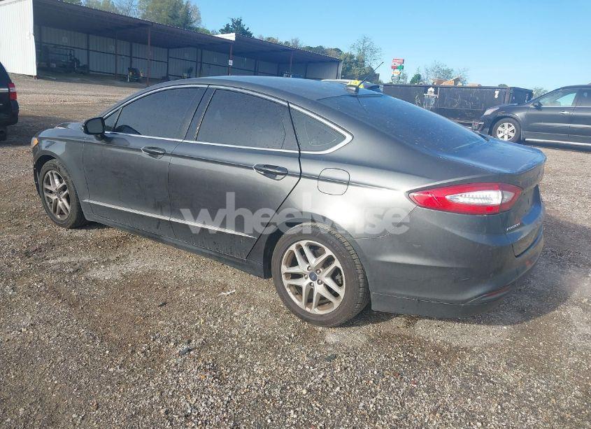 Photo 3 of 2015 Ford Fusion SE (VIN 3FA6P0HD2FR175815)
