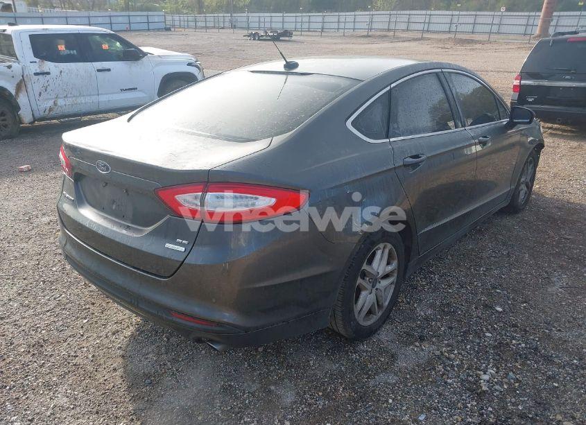 Photo 4 of 2015 Ford Fusion SE (VIN 3FA6P0HD2FR175815)