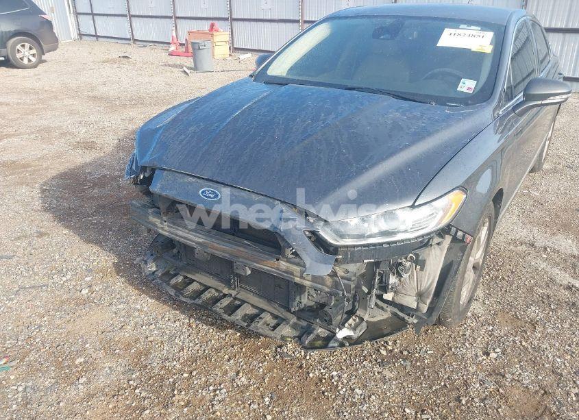 Photo 6 of 2015 Ford Fusion SE (VIN 3FA6P0HD2FR175815)