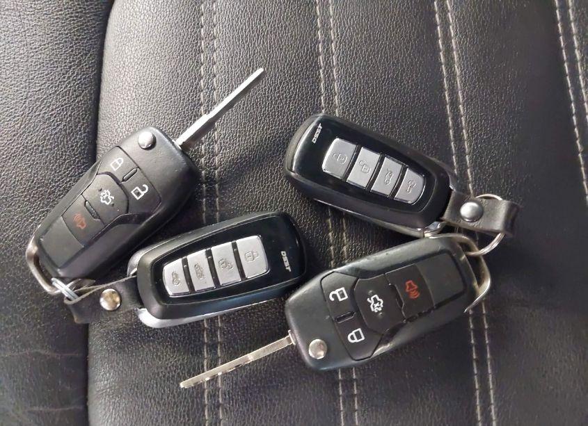 Photo 11 of 2015 Ford Fusion SE (VIN 3FA6P0HD2FR194901)