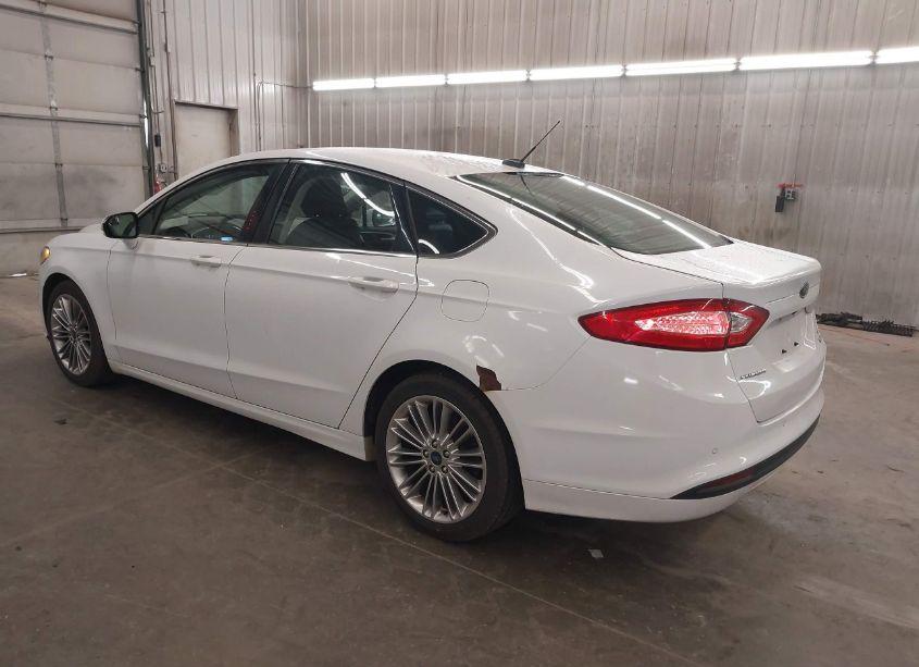 Photo 3 of 2015 Ford Fusion SE (VIN 3FA6P0HD2FR194901)