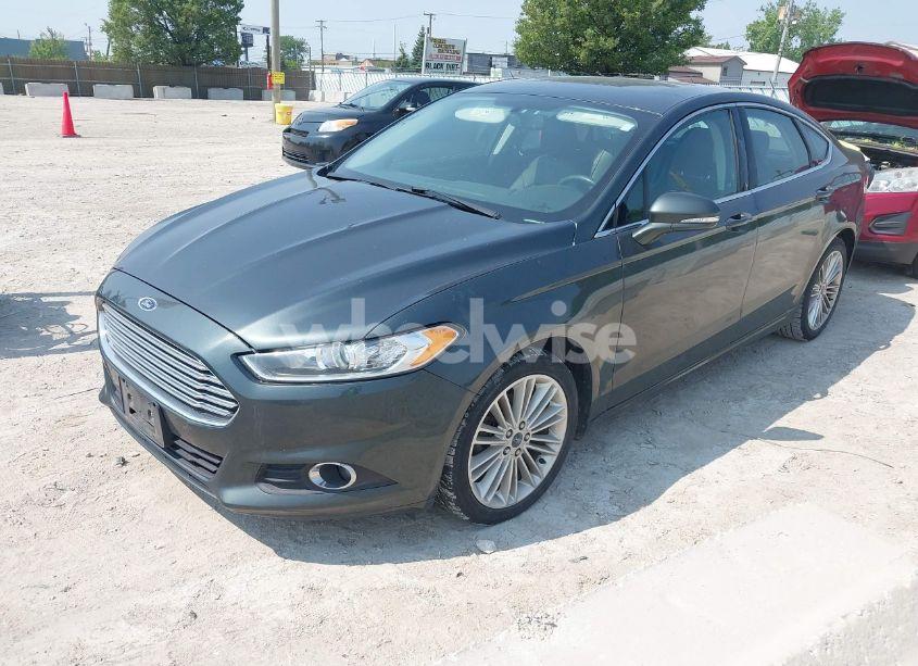Photo 2 of 2015 Ford Fusion SE (VIN 3FA6P0HD2FR204844)
