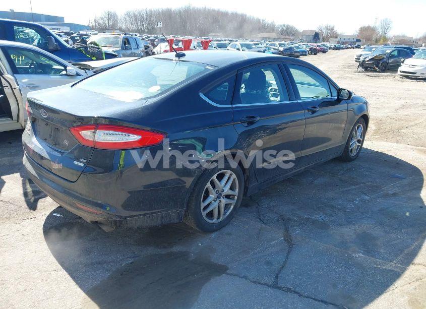 Photo 4 of 2015 Ford Fusion SE (VIN 3FA6P0HD2FR221031)