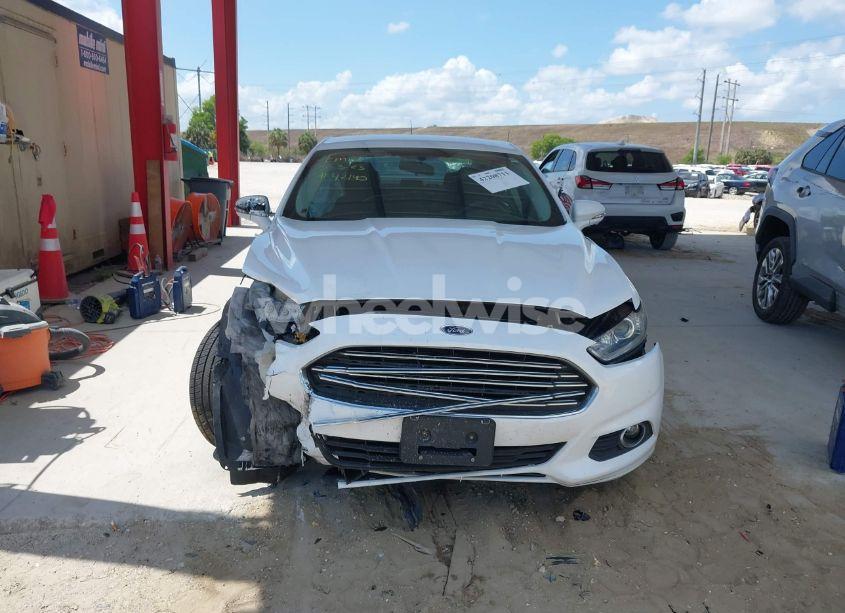 Photo 6 of 2015 Ford Fusion SE (VIN 3FA6P0HD2FR222034)