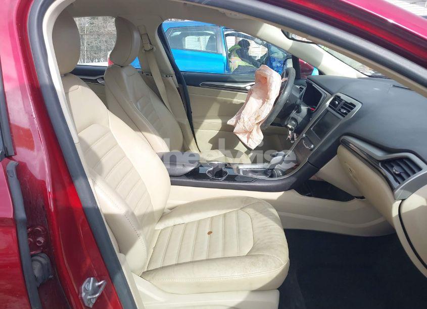 Photo 5 of 2015 Ford Fusion SE (VIN 3FA6P0HD2FR233129)