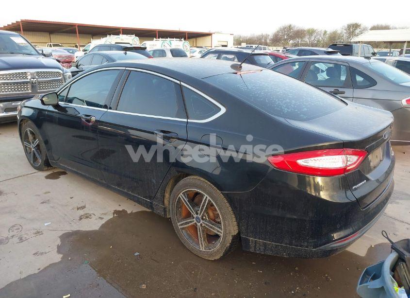 Photo 3 of 2015 Ford Fusion SE (VIN 3FA6P0HD2FR263411)