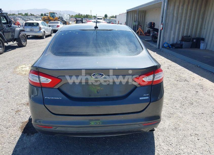 Photo 16 of 2016 Ford Fusion SE (VIN 3FA6P0HD2GR174021)