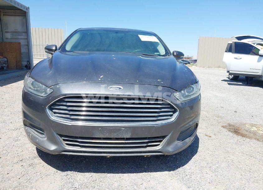 Photo 6 of 2016 Ford Fusion SE (VIN 3FA6P0HD2GR174021)