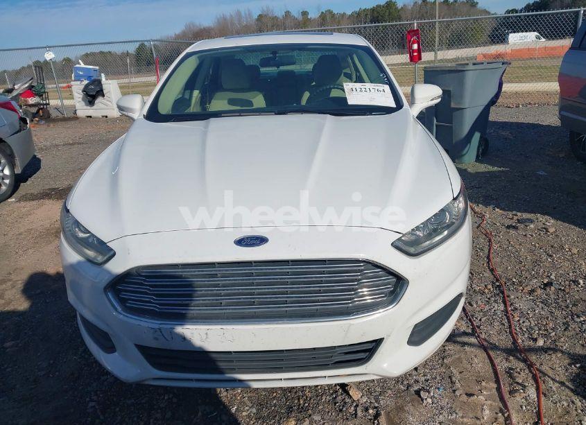 Photo 12 of 2016 Ford Fusion SE (VIN 3FA6P0HD2GR201377)