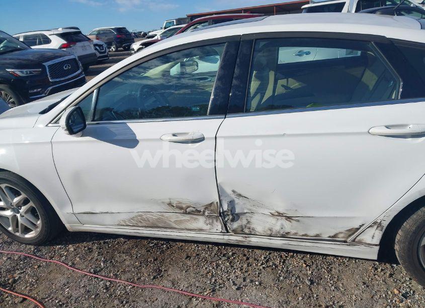 Photo 14 of 2016 Ford Fusion SE (VIN 3FA6P0HD2GR201377)