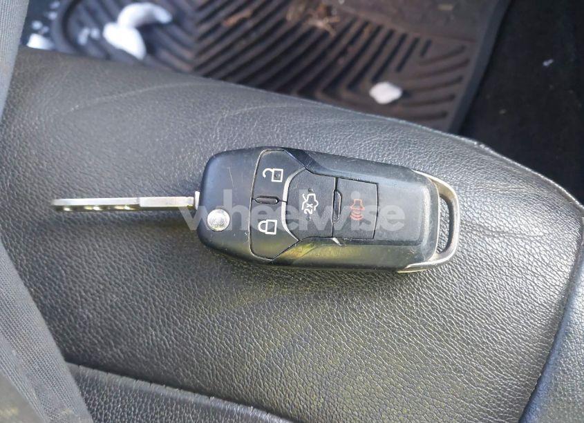 Photo 11 of 2016 Ford Fusion SE (VIN 3FA6P0HD2GR252426)