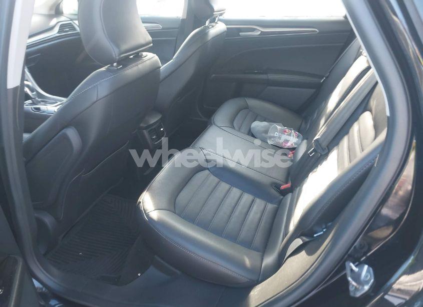 Photo 8 of 2016 Ford Fusion SE (VIN 3FA6P0HD2GR252426)