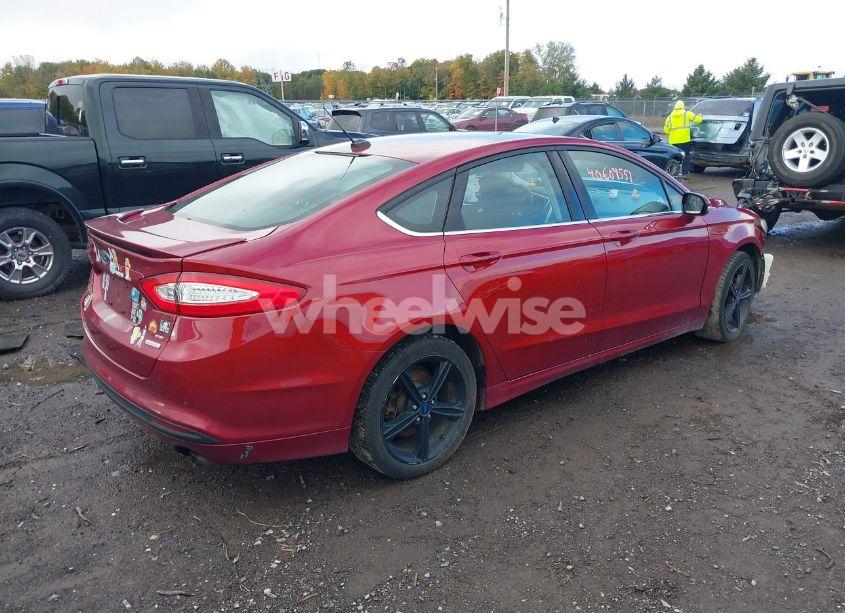 Photo 4 of 2016 Ford Fusion SE (VIN 3FA6P0HD2GR281750)