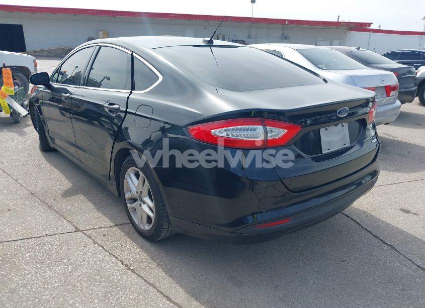 Photo 3 of 2016 Ford Fusion SE (VIN 3FA6P0HD2GR307571)