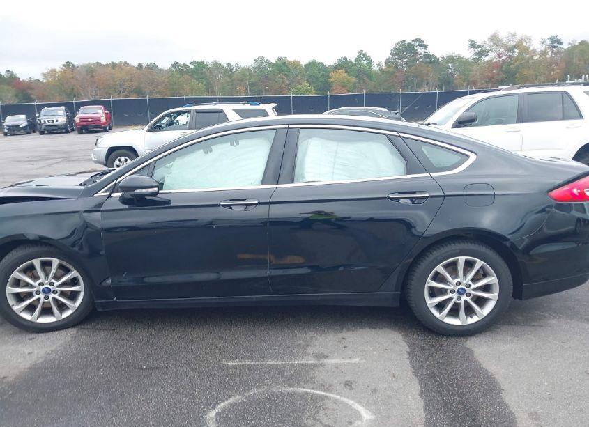 Photo 13 of 2017 Ford Fusion SE (VIN 3FA6P0HD2HR114662)