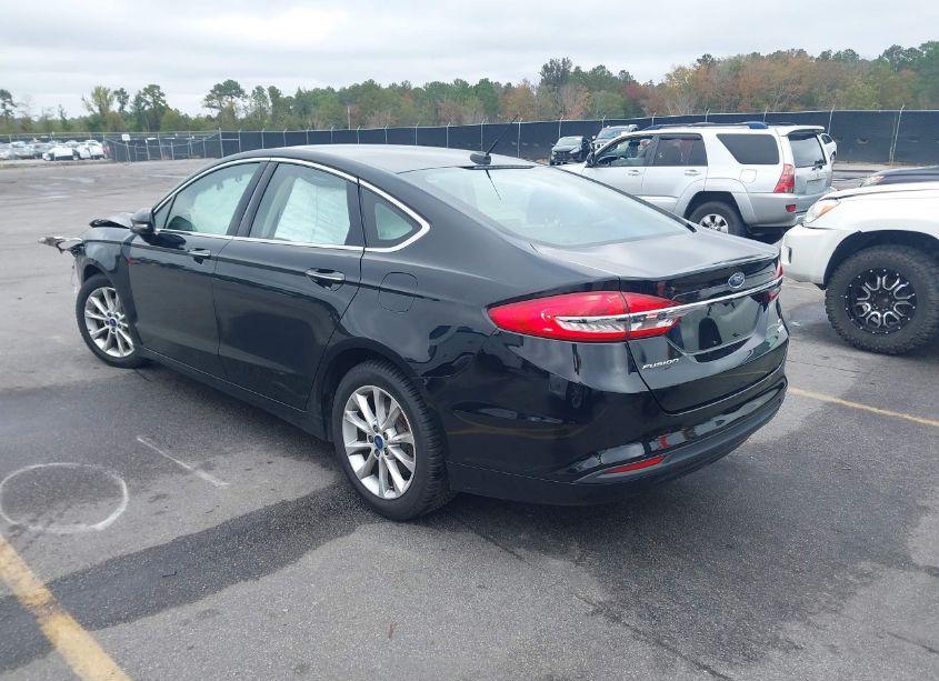 Photo 3 of 2017 Ford Fusion SE (VIN 3FA6P0HD2HR114662)