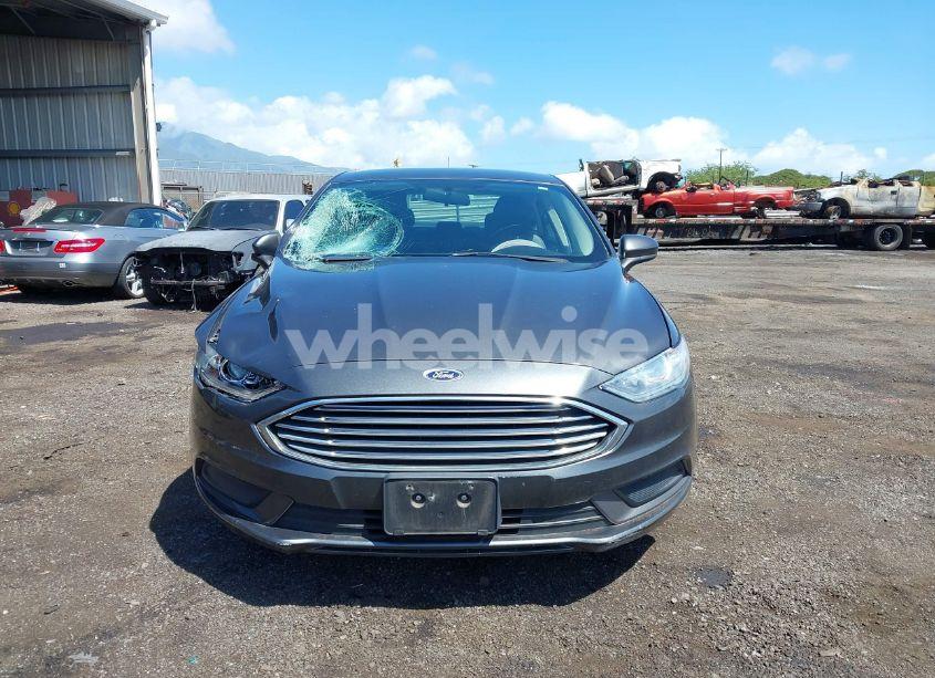 Photo 12 of 2017 Ford Fusion SE (VIN 3FA6P0HD2HR122356)