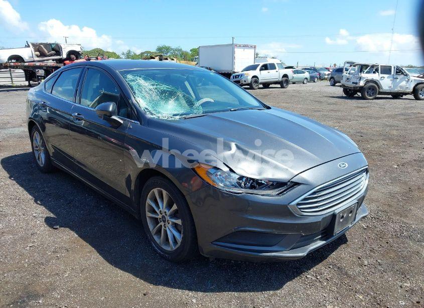 Photo 6 of 2017 Ford Fusion SE (VIN 3FA6P0HD2HR122356)