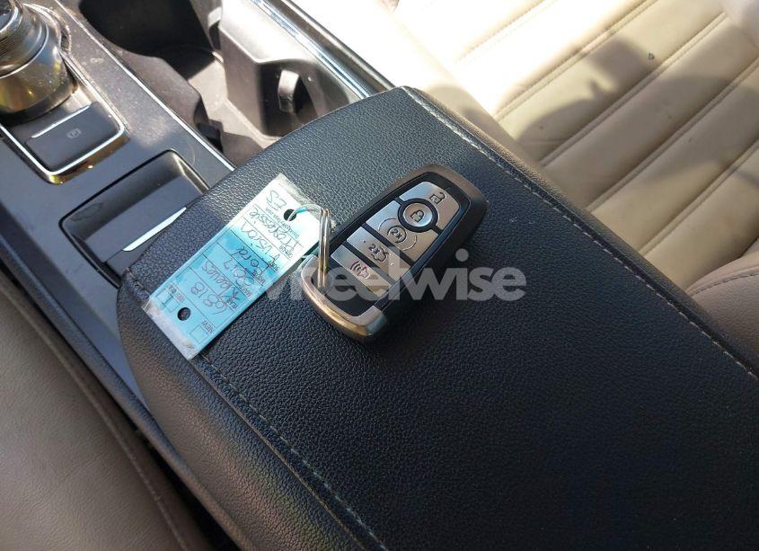 Photo 11 of 2017 Ford Fusion SE (VIN 3FA6P0HD2HR124429)