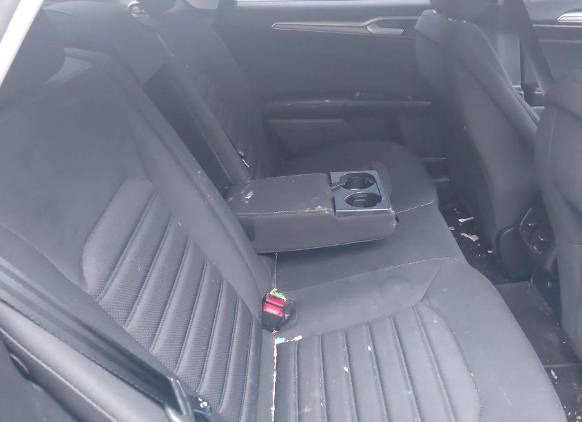 Photo 8 of 2017 Ford Fusion SE (VIN 3FA6P0HD2HR129095)