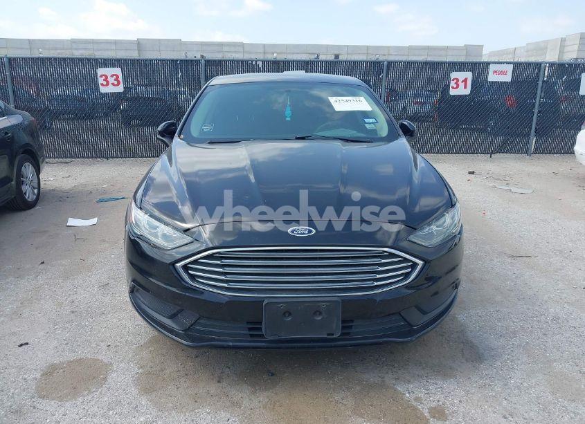 Photo 12 of 2017 Ford Fusion SE (VIN 3FA6P0HD2HR140839)