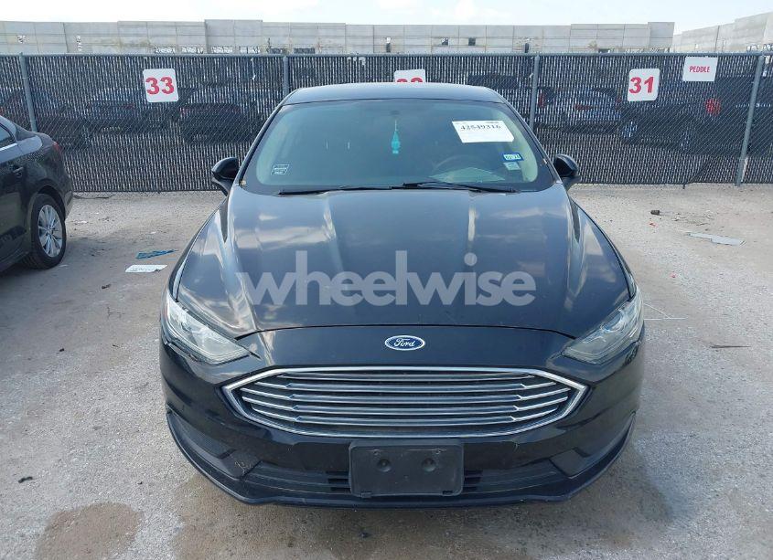 Photo 6 of 2017 Ford Fusion SE (VIN 3FA6P0HD2HR140839)