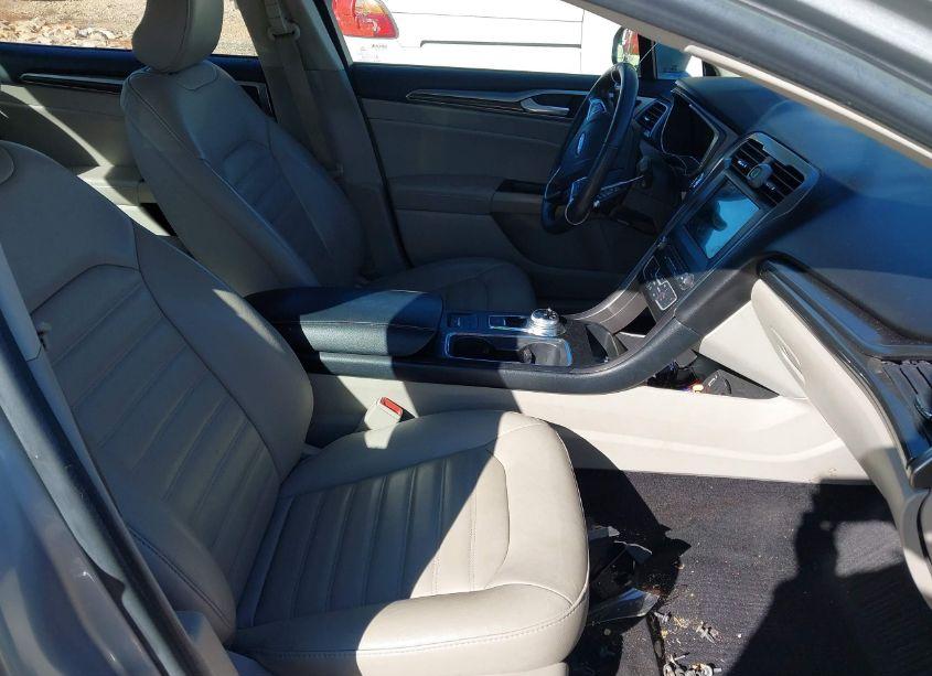 Photo 5 of 2017 Ford Fusion SE (VIN 3FA6P0HD2HR167099)