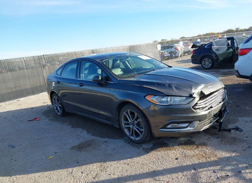2017 Ford Fusion SE (VIN 3FA6P0HD2HR178393) main photo