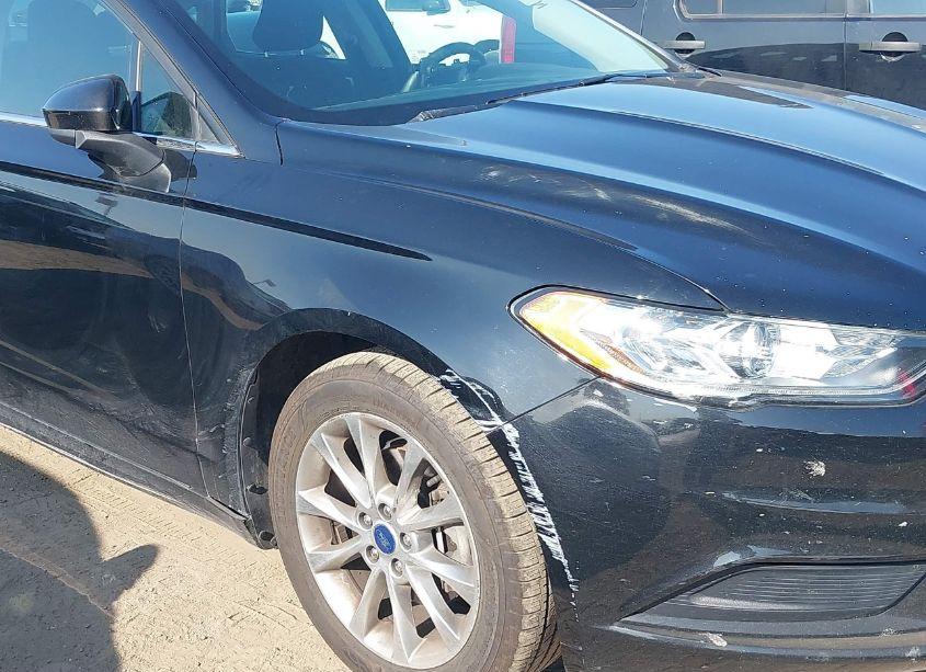 Photo 6 of 2017 Ford Fusion SE (VIN 3FA6P0HD2HR183884)