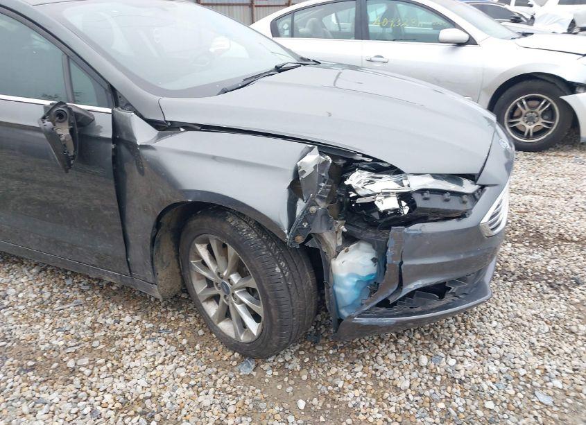 Photo 6 of 2017 Ford Fusion SE (VIN 3FA6P0HD2HR202207)