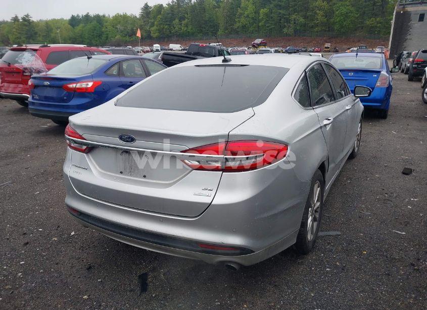 Photo 4 of 2017 Ford Fusion SE (VIN 3FA6P0HD2HR203244)