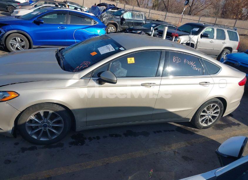 Photo 14 of 2017 Ford Fusion SE (VIN 3FA6P0HD2HR242206)