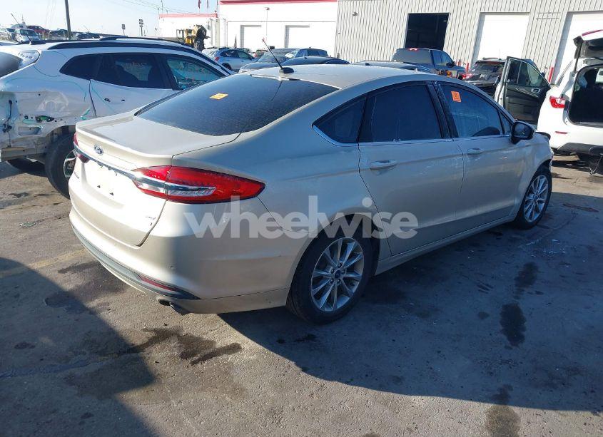 Photo 4 of 2017 Ford Fusion SE (VIN 3FA6P0HD2HR242206)